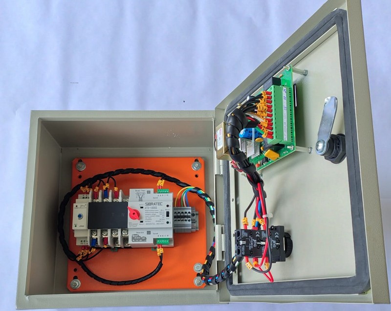 Quadro De Transferência Automática St100m 100a Trif/bif 220v Quadro De Transferência Automática St100m 100a Trif/bif 220v
